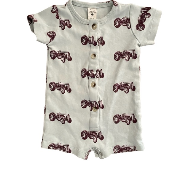 kate quinn Other - #M35, kate quinn tractor onesie shortall, size 6-12 mo